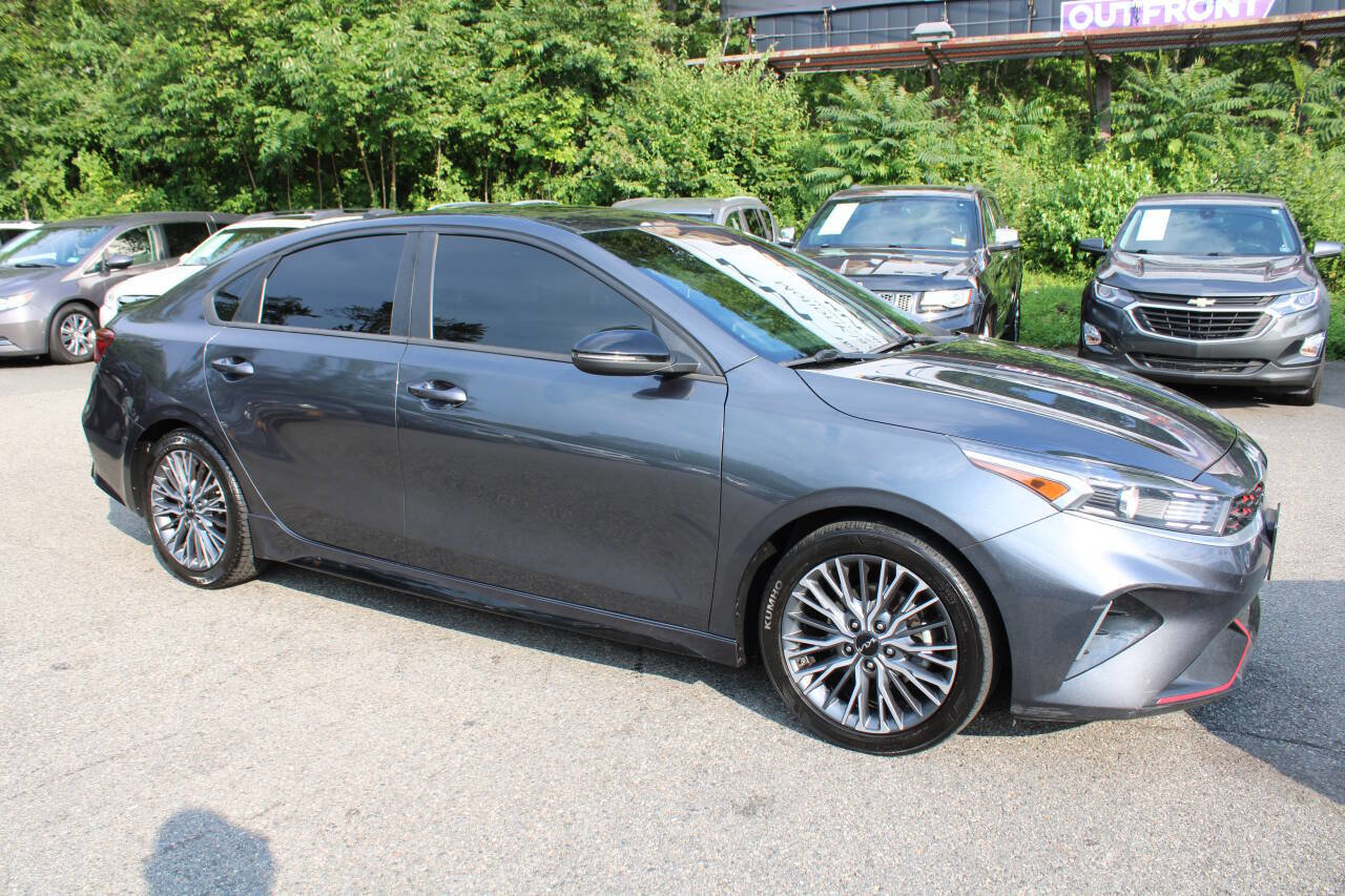 Used 2022 Kia Forte GT-Line w/ GT-Line Premium Package image 5