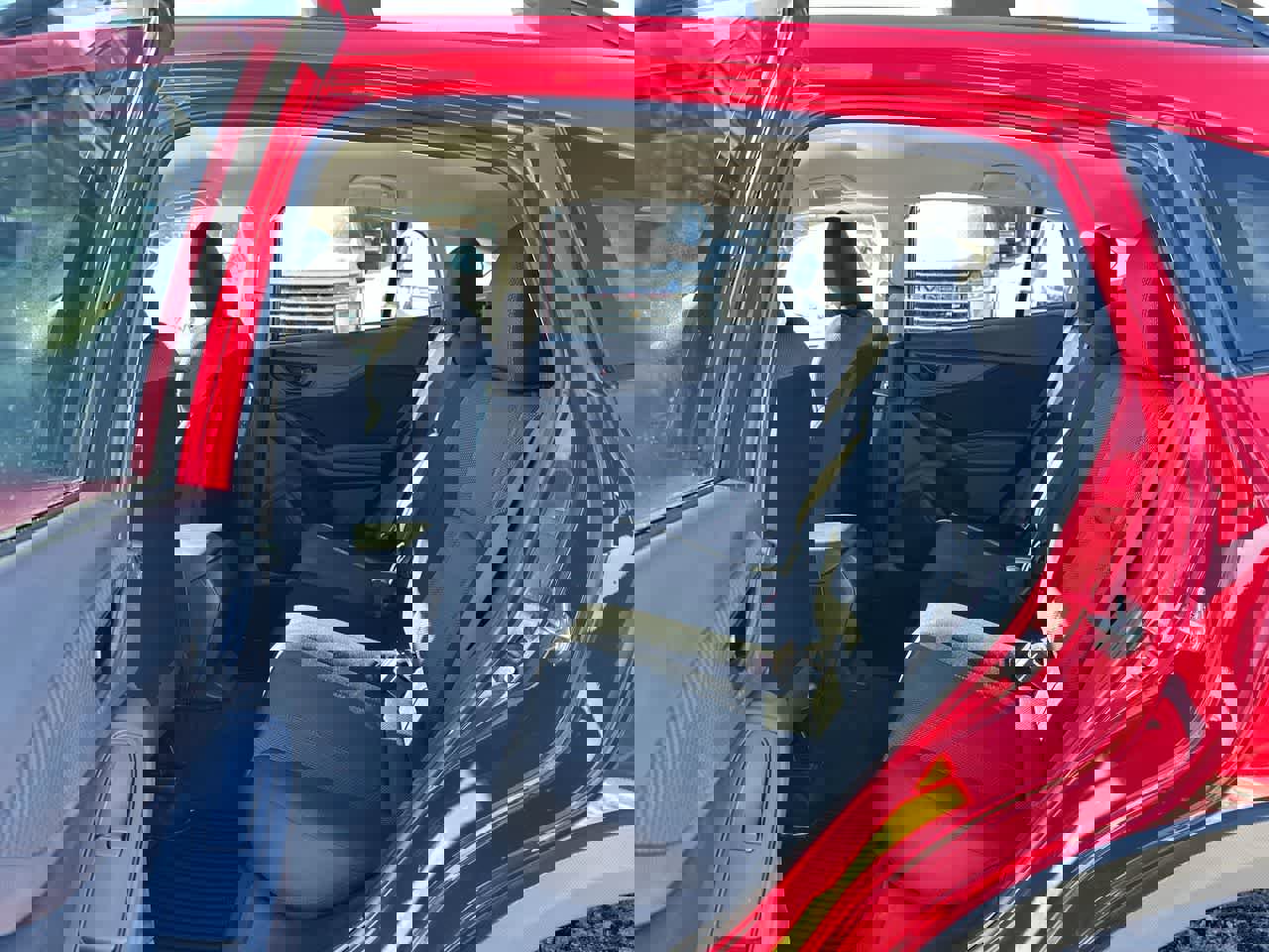 Certified 2023 Subaru Crosstrek 2.0i image 24