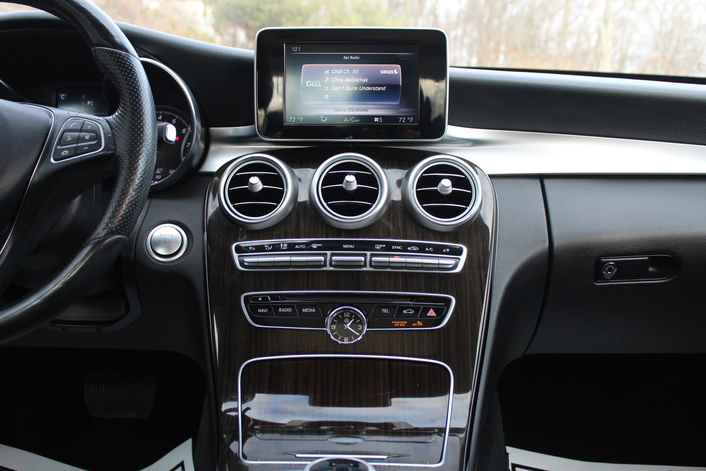 Used 2017 Mercedes-Benz C 300 4MATIC Sedan image 21