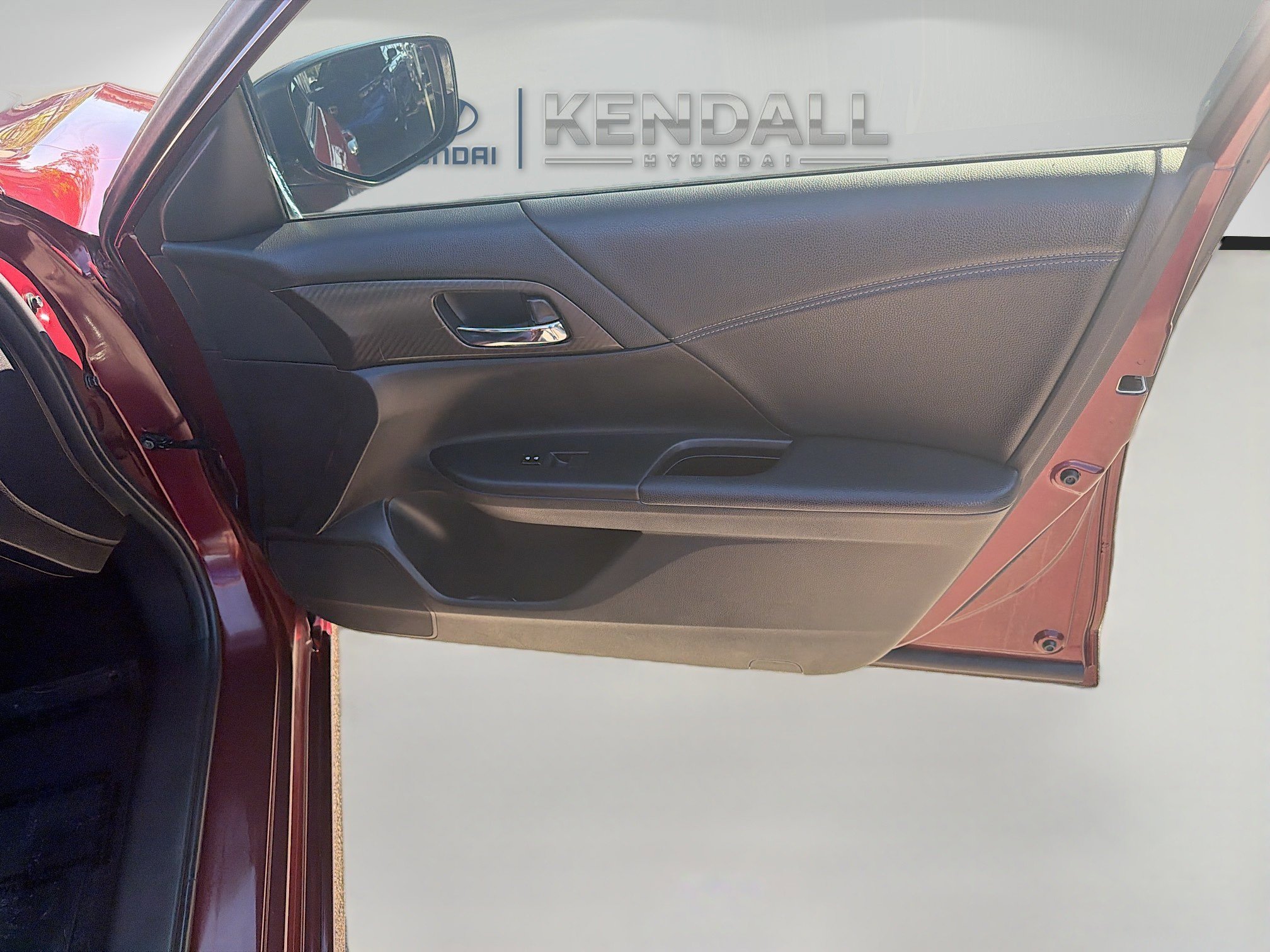 Used 2016 Honda Accord Sport image 30