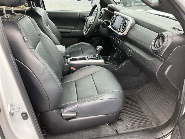Certified 2022 Toyota Tacoma Limited w/ Nightshade Package image 38