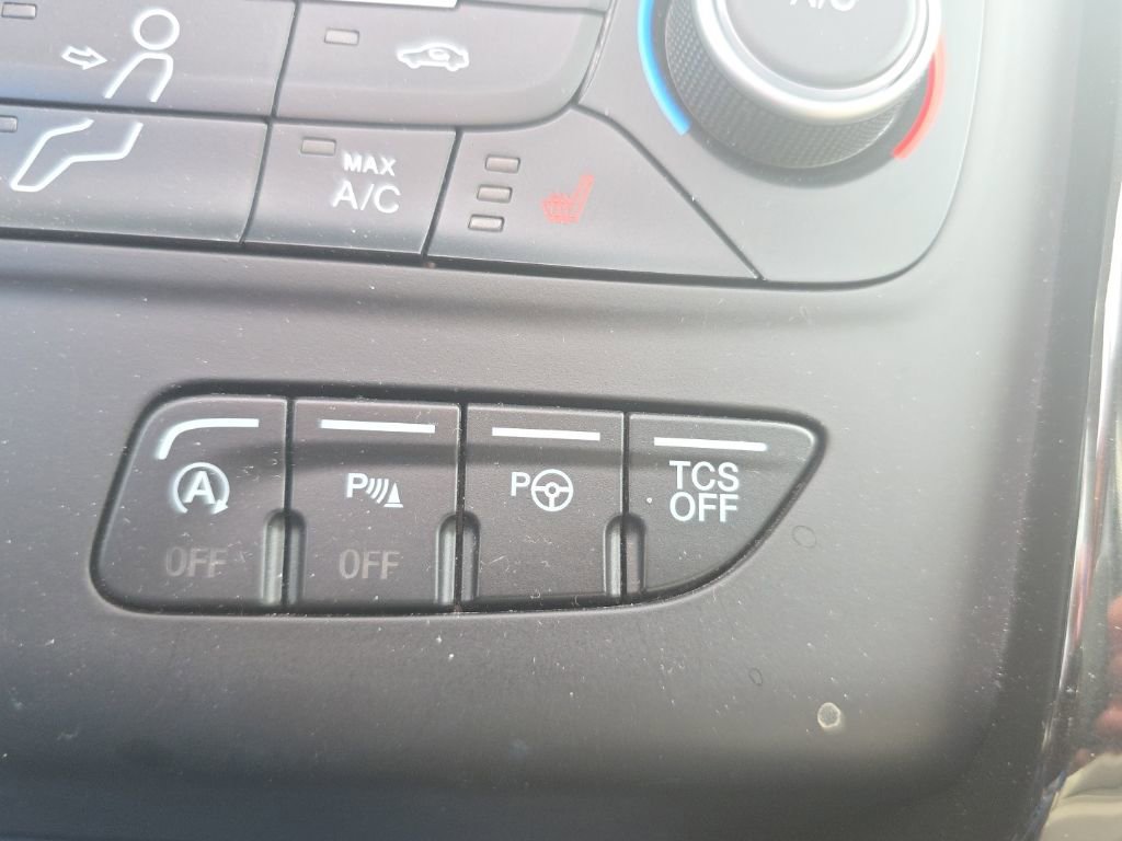 Used 2019 Ford Escape Titanium image 47