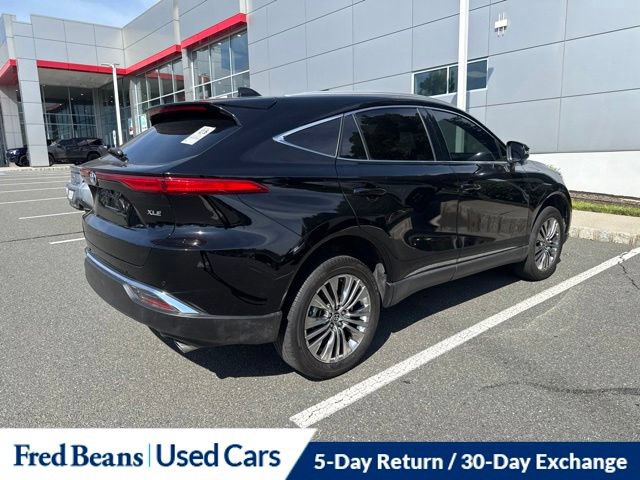 Used 2024 Toyota Venza XLE AWD/4WD image 9
