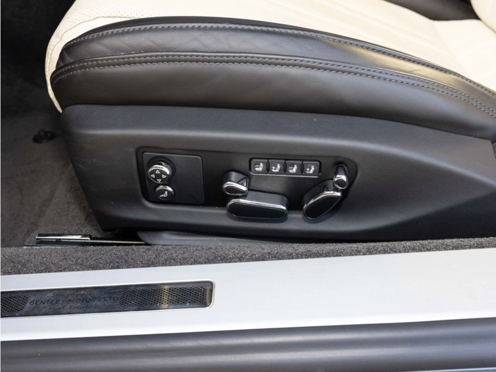 Certified 2021 Bentley Continental GT image 25