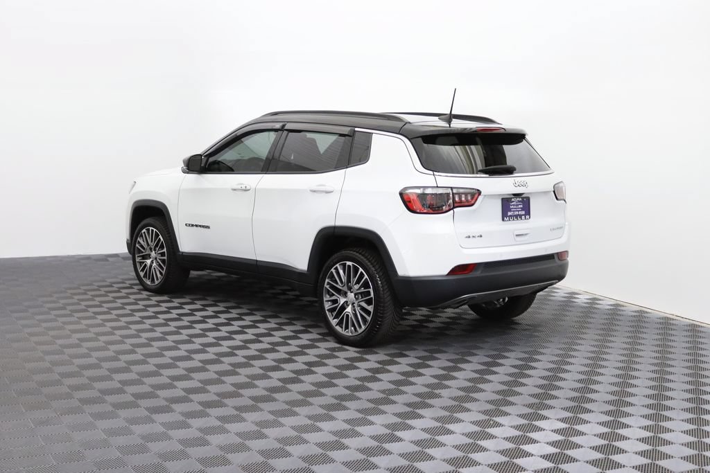 Used 2023 Jeep Compass Limited w/ Elite Group AWD/4WD image 5