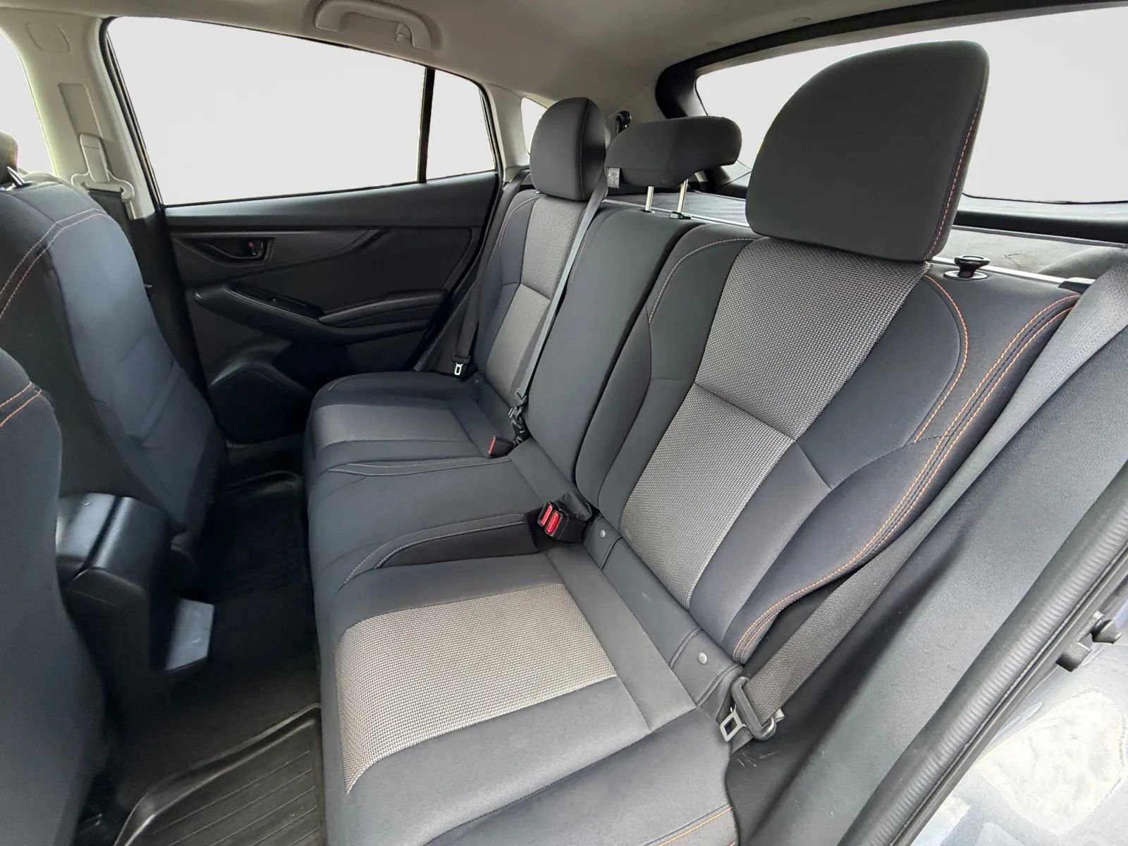 Used 2022 Subaru Crosstrek 2.0i Premium w/ Moonroof Package AWD/4WD image 13