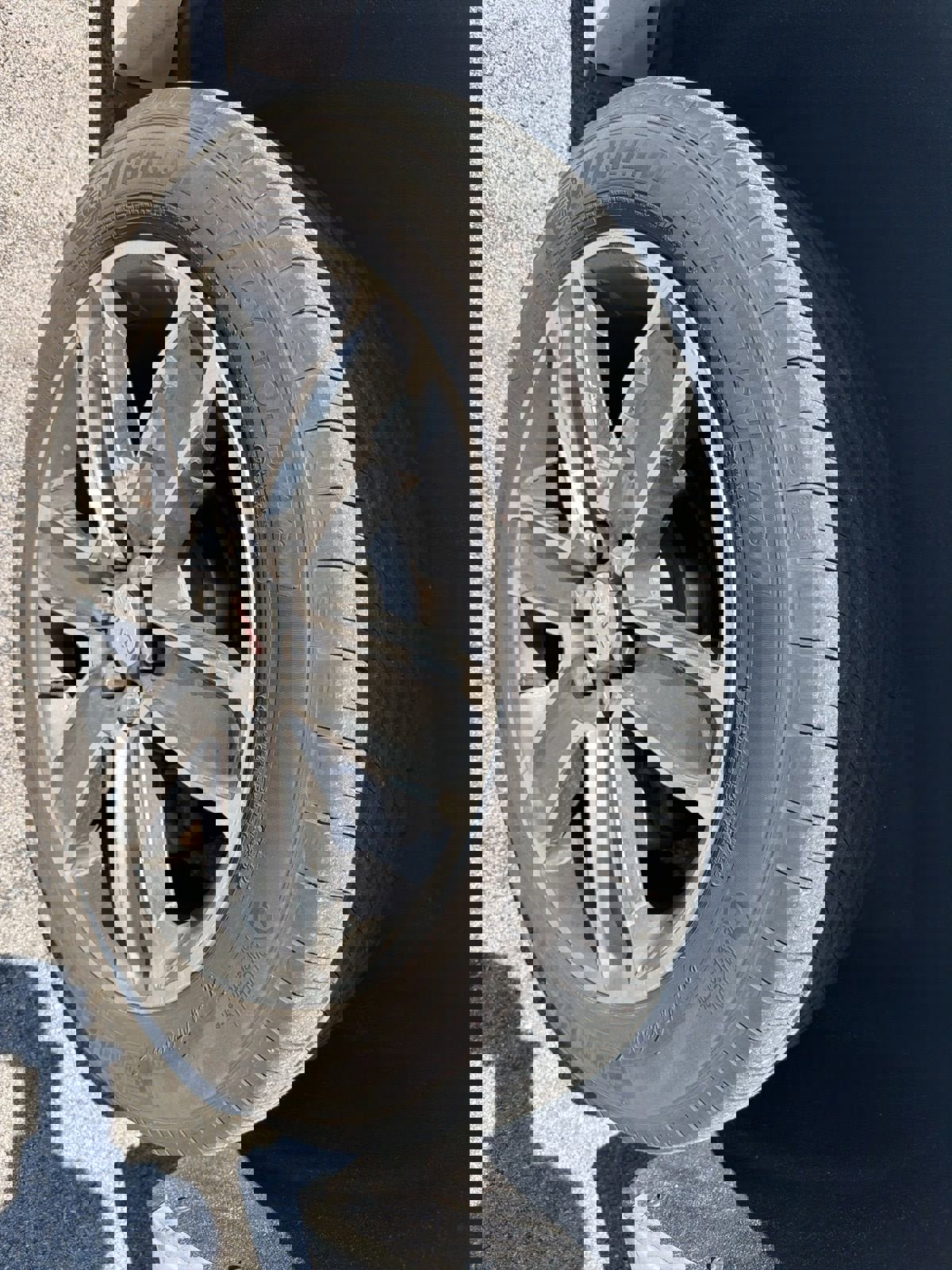 Used 2019 GMC Acadia Denali w/ Technology Package image 13