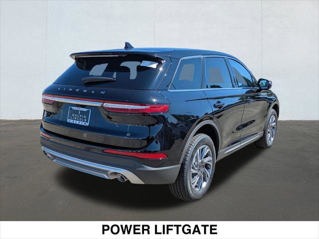 New 2025 Lincoln Corsair FWD w/ Equipment Group 101A image 2