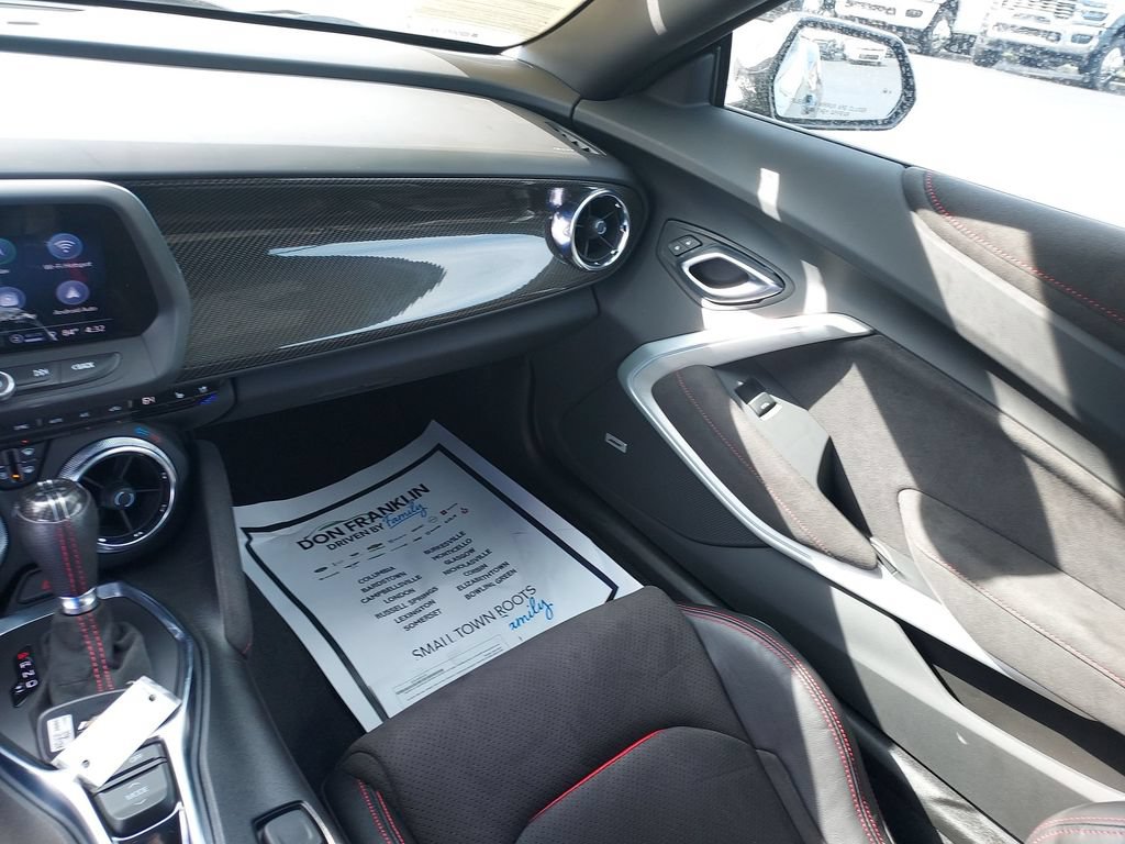 Used 2022 Chevrolet Camaro ZL1 RWD image 11