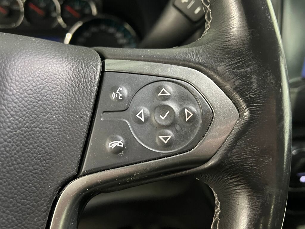 Used 2018 Chevrolet Silverado 1500 LT w/ All Star Edition image 10