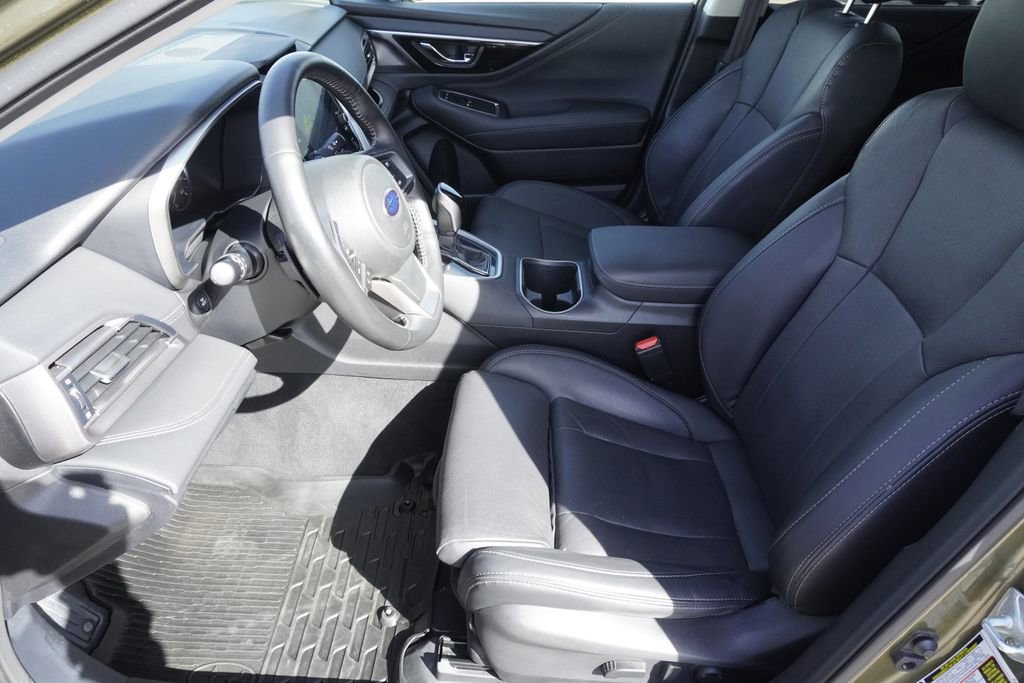 Used 2022 Subaru Outback Limited image 19