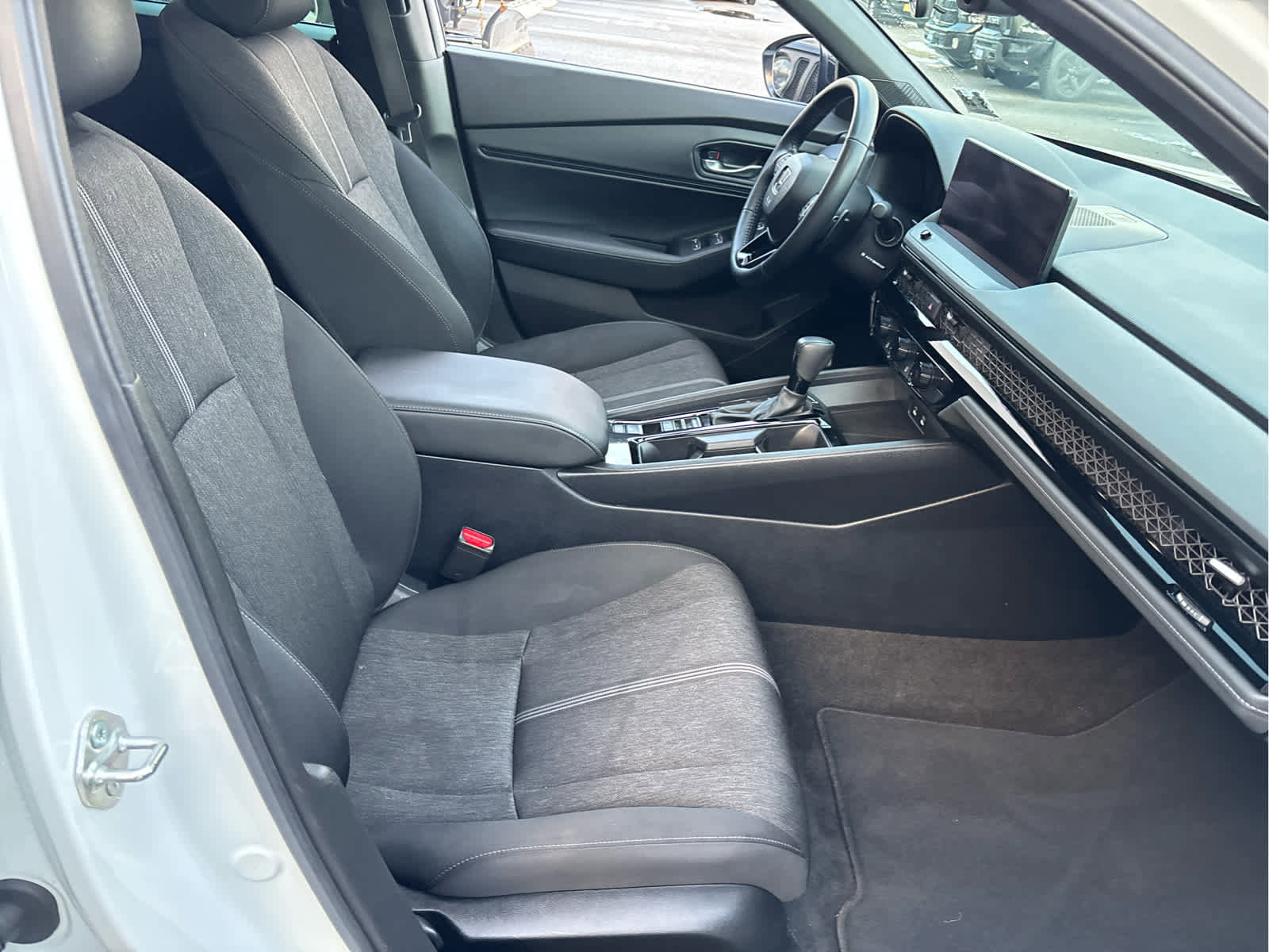 Used 2024 Honda Accord Sport image 27