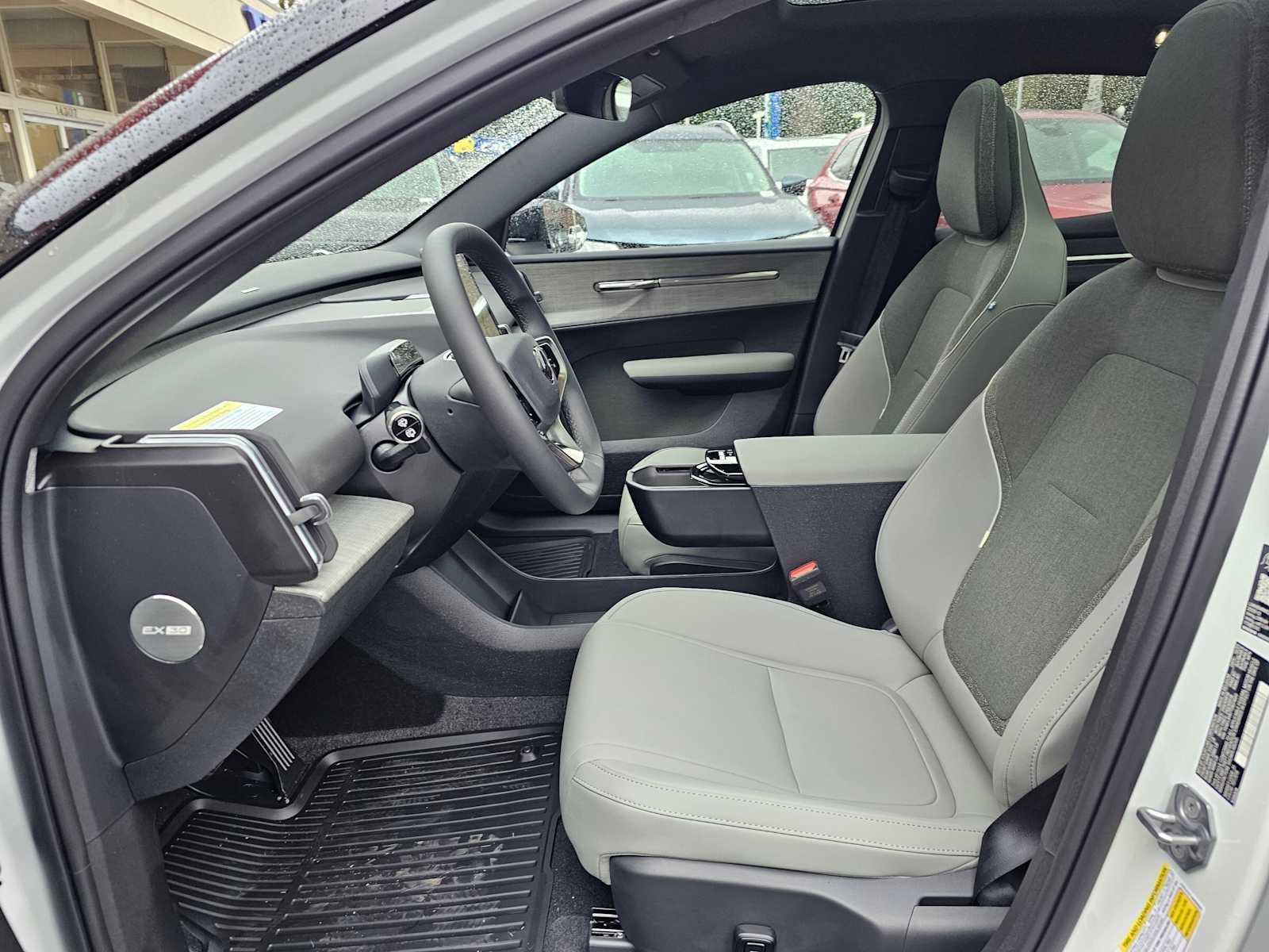 New 2026 Volvo EX30 Plus w/ Protection Package RWD image 23