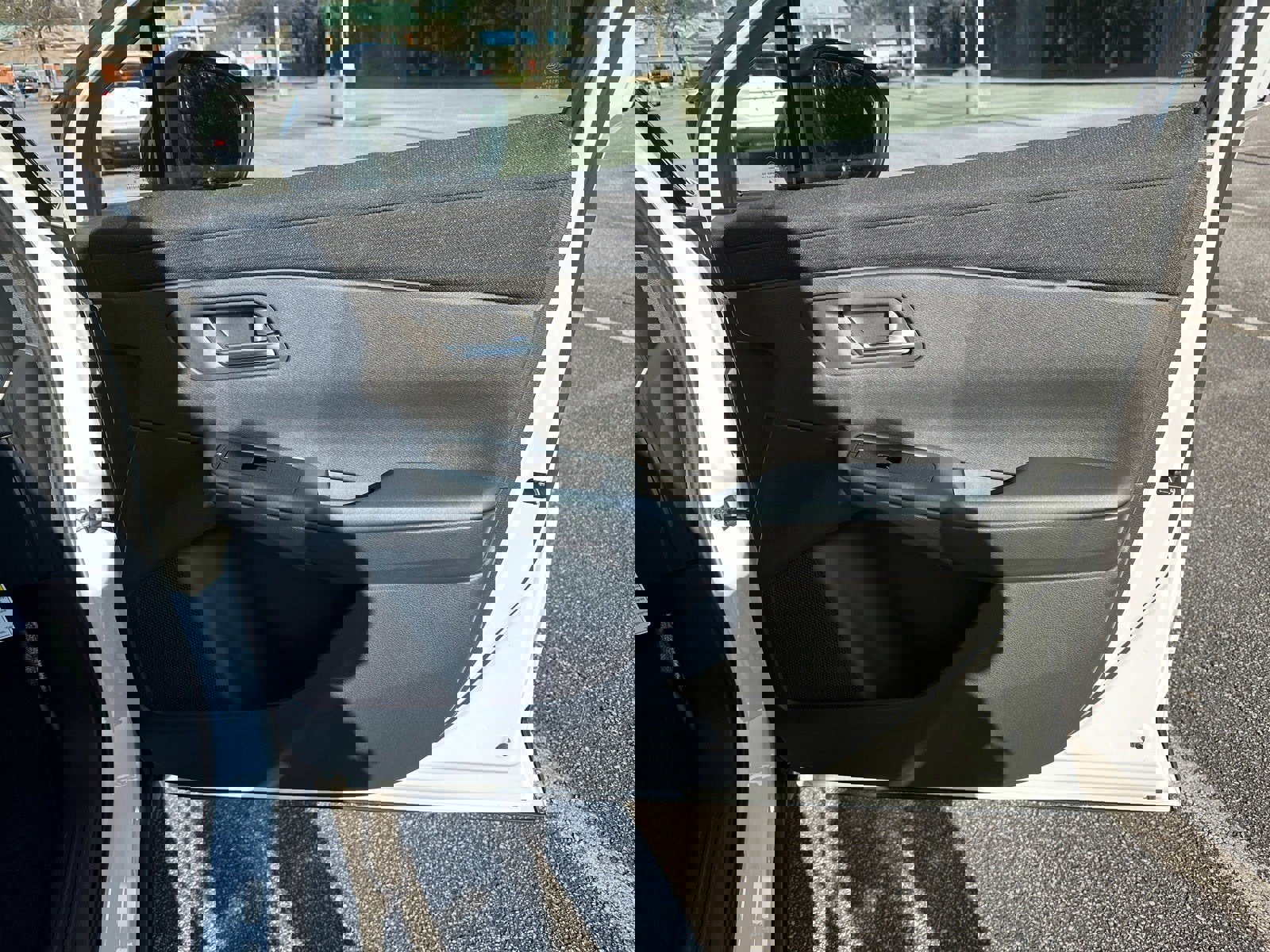 New 2026 Nissan Leaf SV+ w/ Floor Mat Package (SV+) image 14