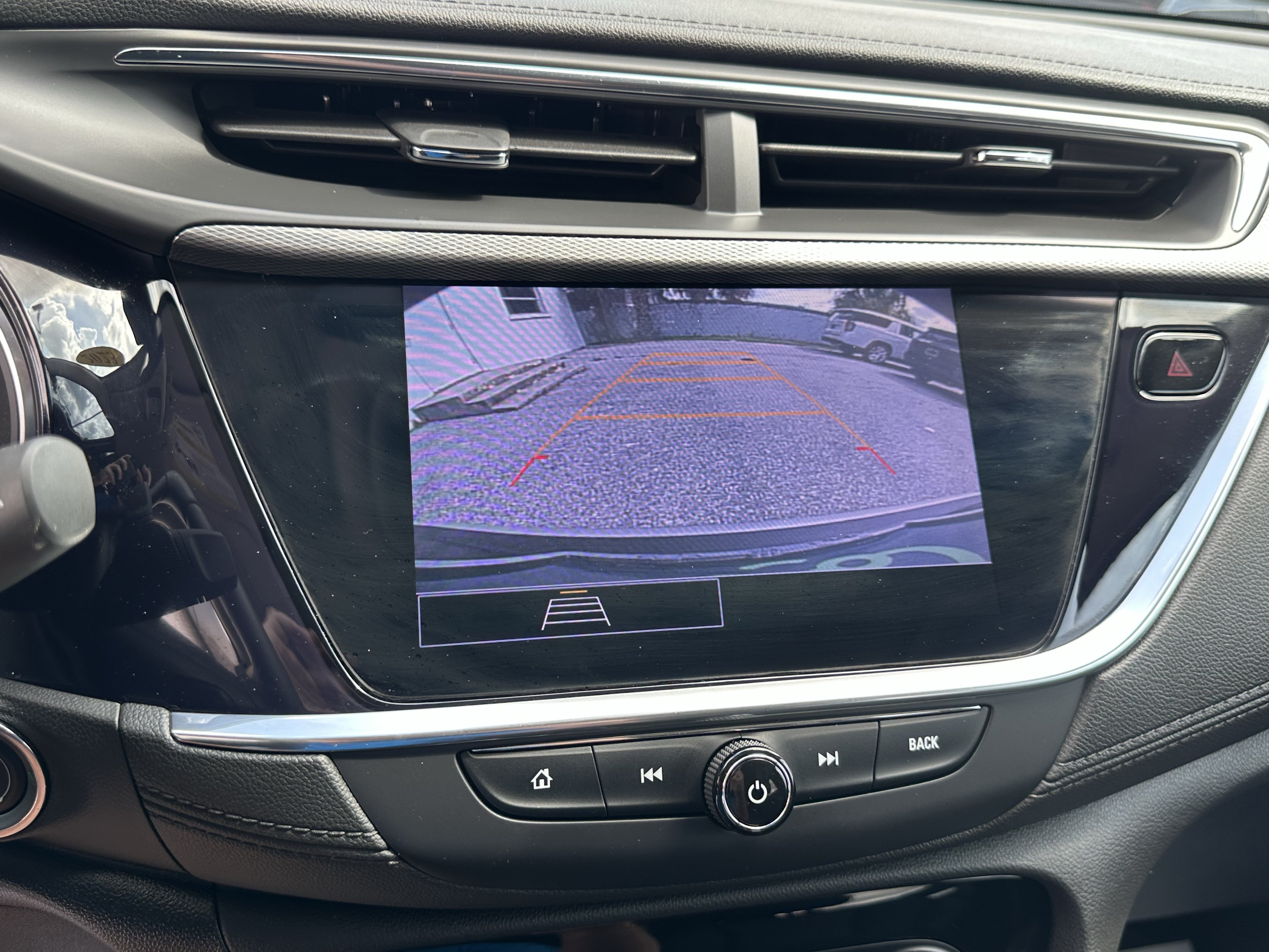 Certified 2023 Buick Encore GX Preferred w/ Cold Weather Comfort Package FWD image 27