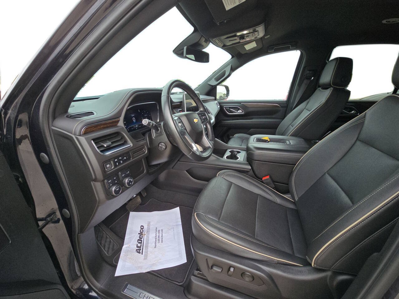Used 2023 Chevrolet Tahoe Premier AWD/4WD image 46