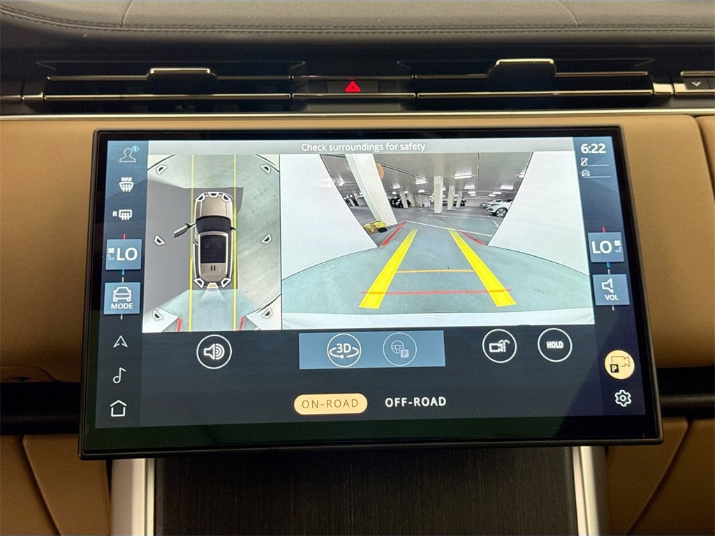 New 2025 Land Rover Range Rover SE image 13