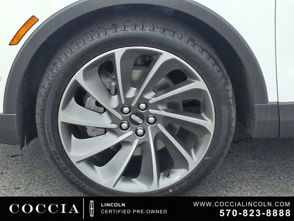 Certified 2022 Lincoln Nautilus Reserve w/ Equipment Group 201A AWD/4WD image 8