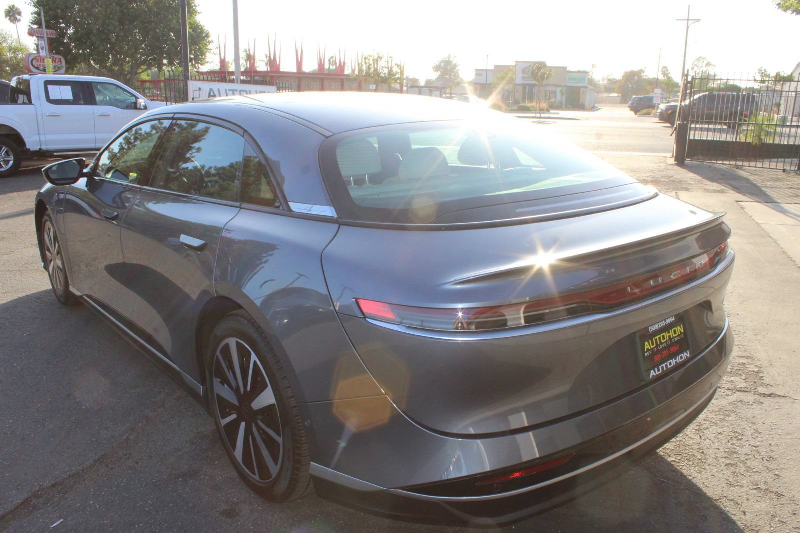 Used 2025 Lucid Air Pure RWD image 33