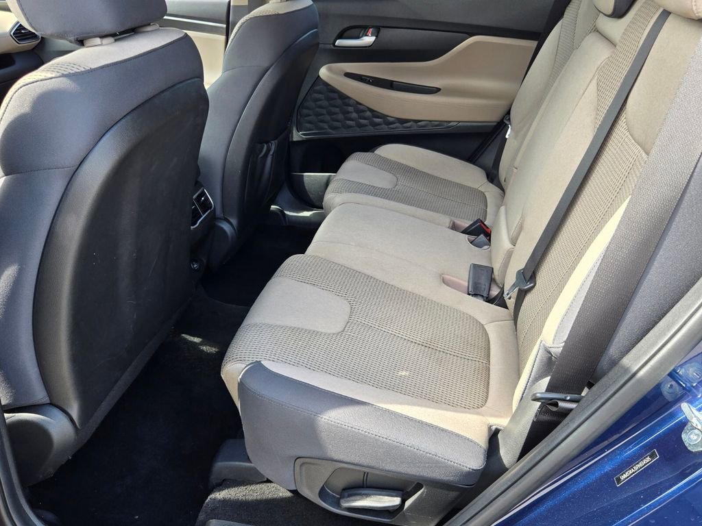 Used 2023 Hyundai Santa Fe SE image 11