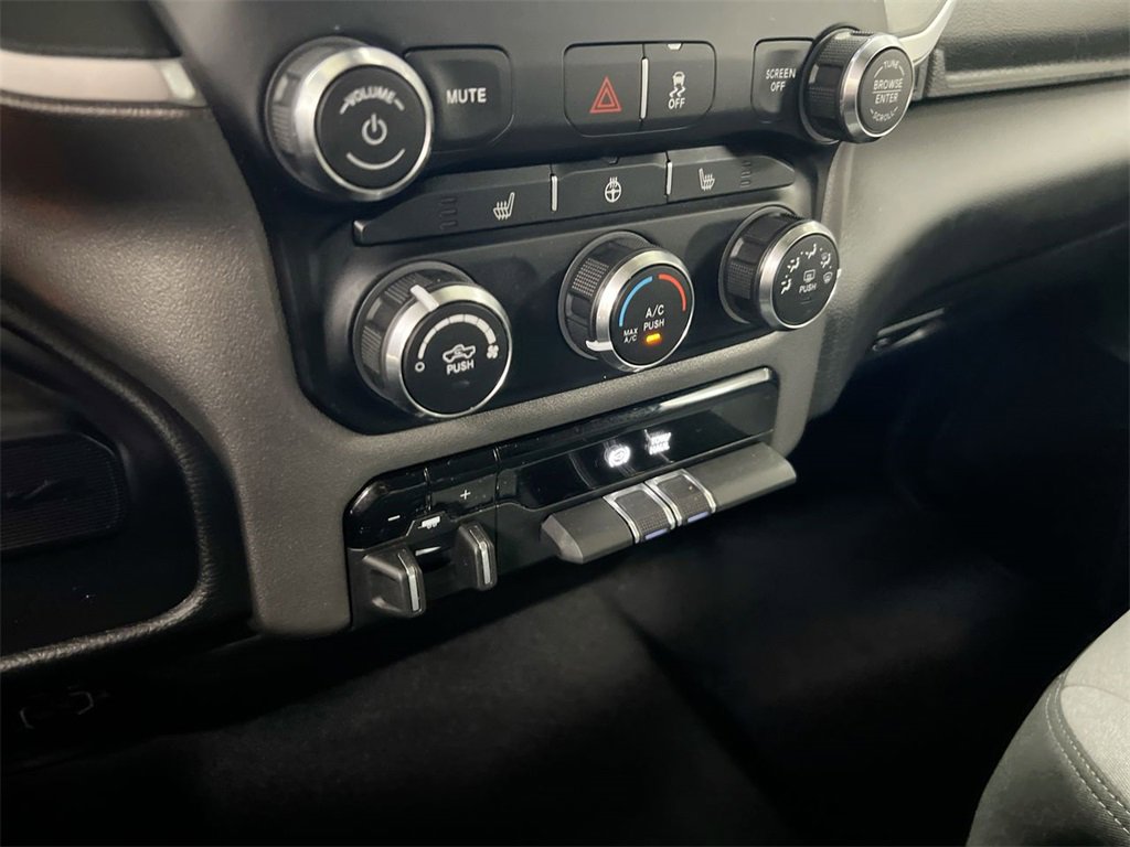 Used 2020 RAM 3500 Big Horn w/ Level 1 Equipment Group image 15