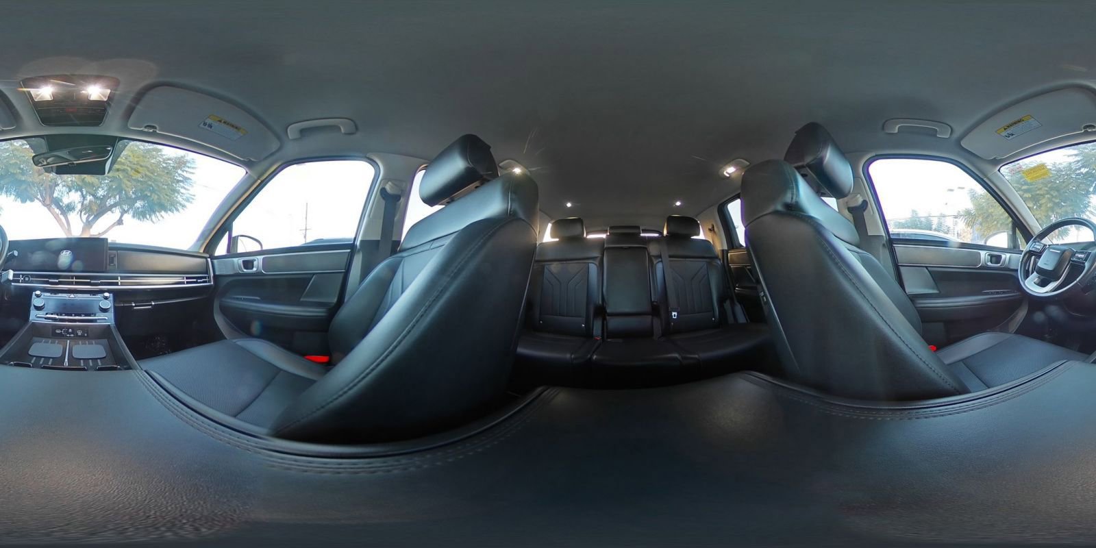 Used 2025 Hyundai Santa Fe SEL image 42