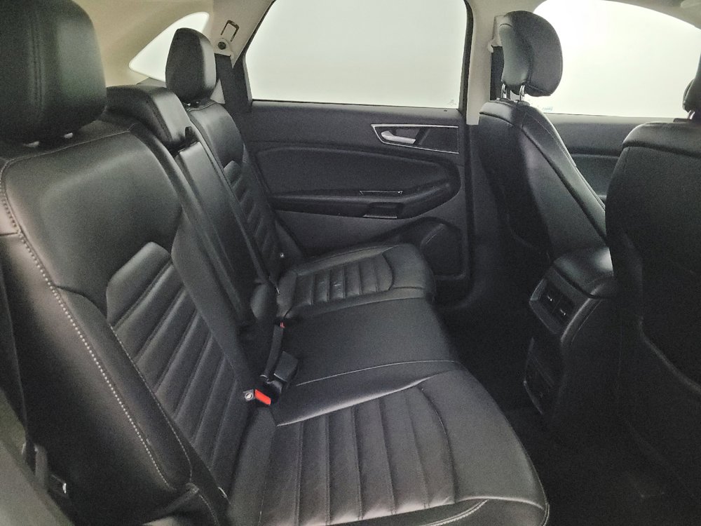 Used 2016 Ford Edge SEL w/ Equipment Group 201A image 19