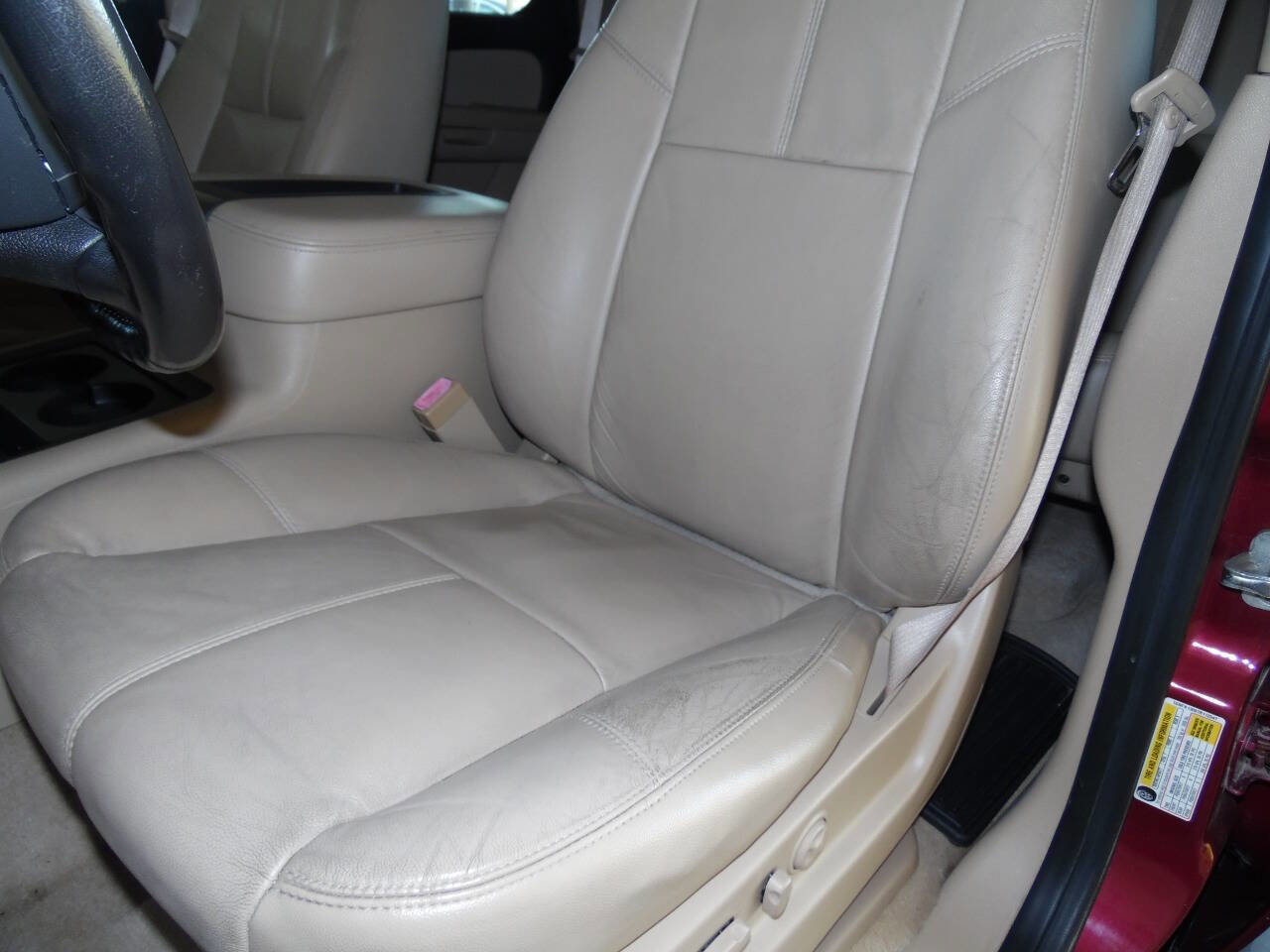 Used 2007 Chevrolet Tahoe LT w/ LT Preferred Equipment Group image 9