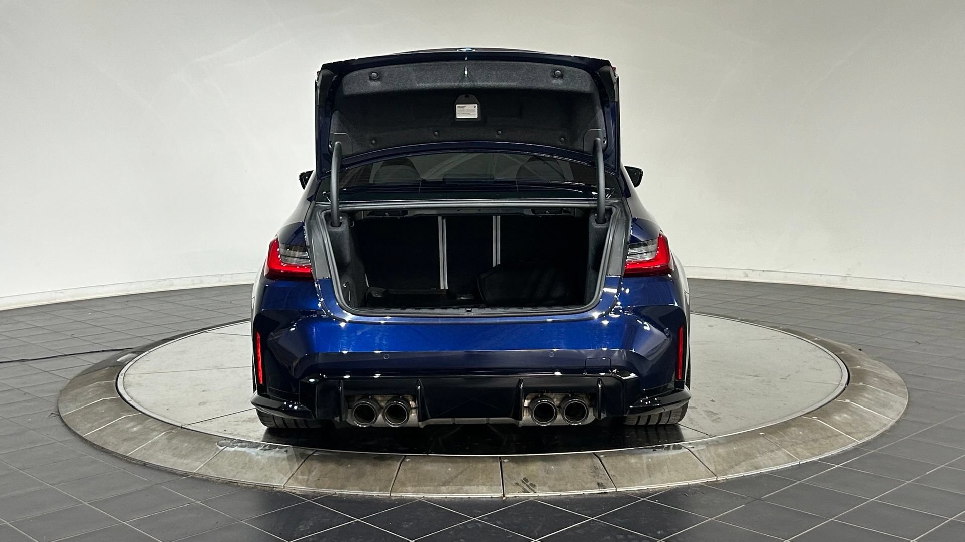 Used 2024 BMW M3 RWD image 28