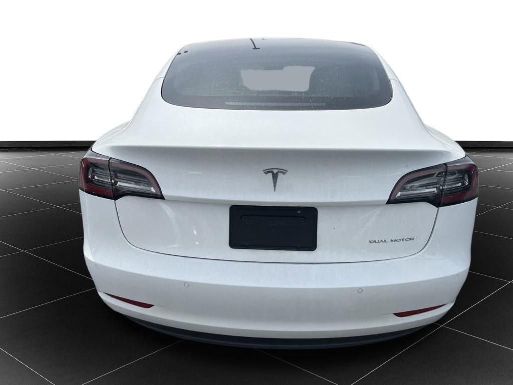 Used 2022 Tesla Model 3 Long Range AWD/4WD image 4