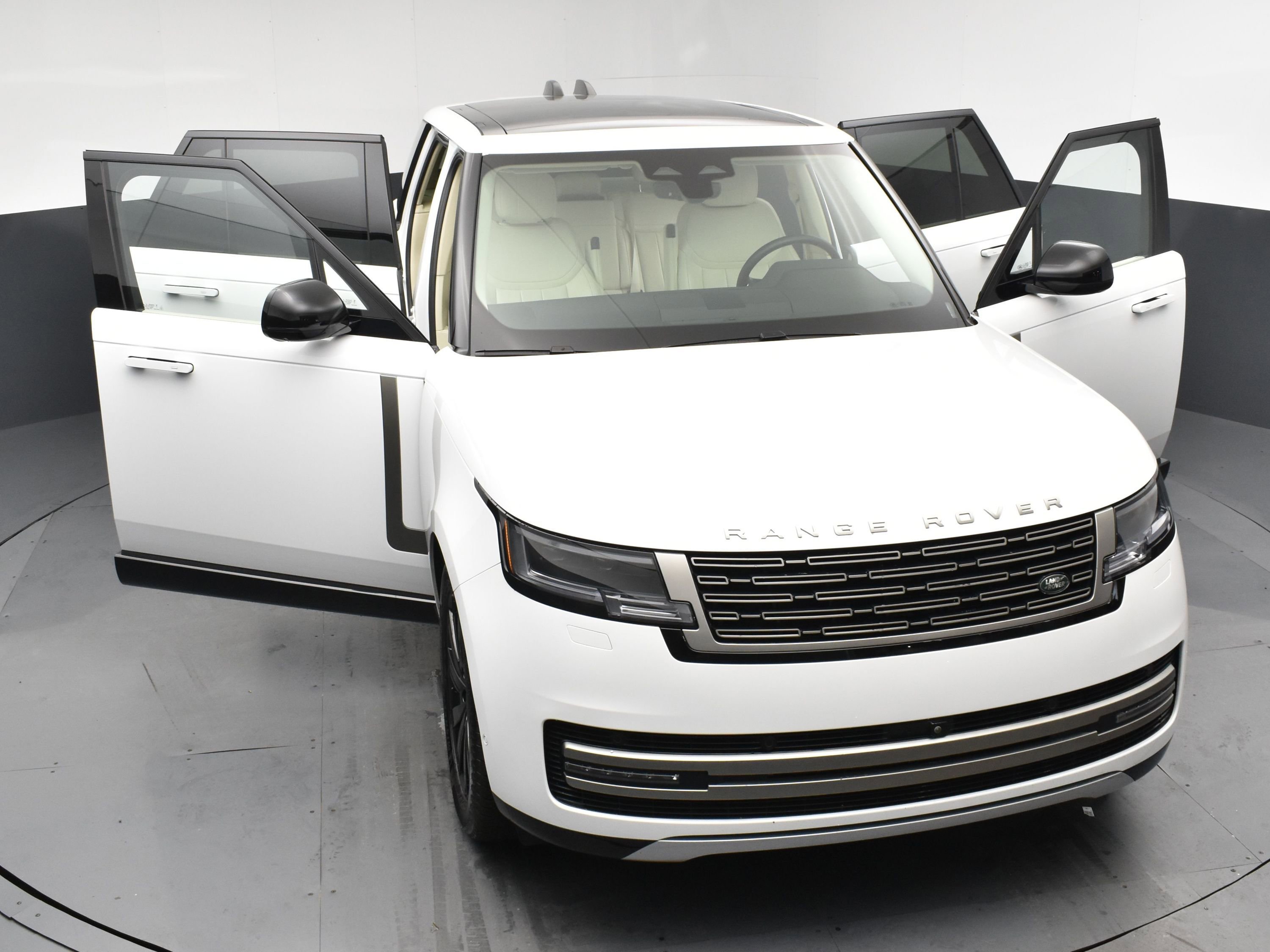 Used 2024 Land Rover Range Rover SE AWD/4WD image 23