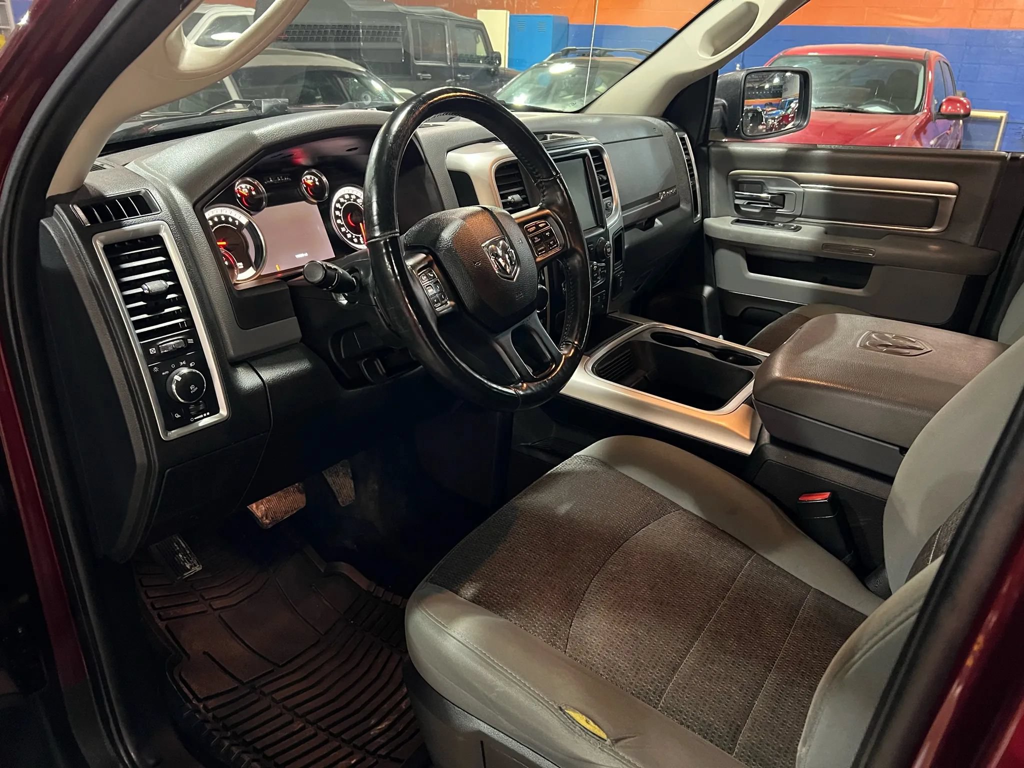 Used 2017 RAM 1500 Big Horn AWD/4WD image 10