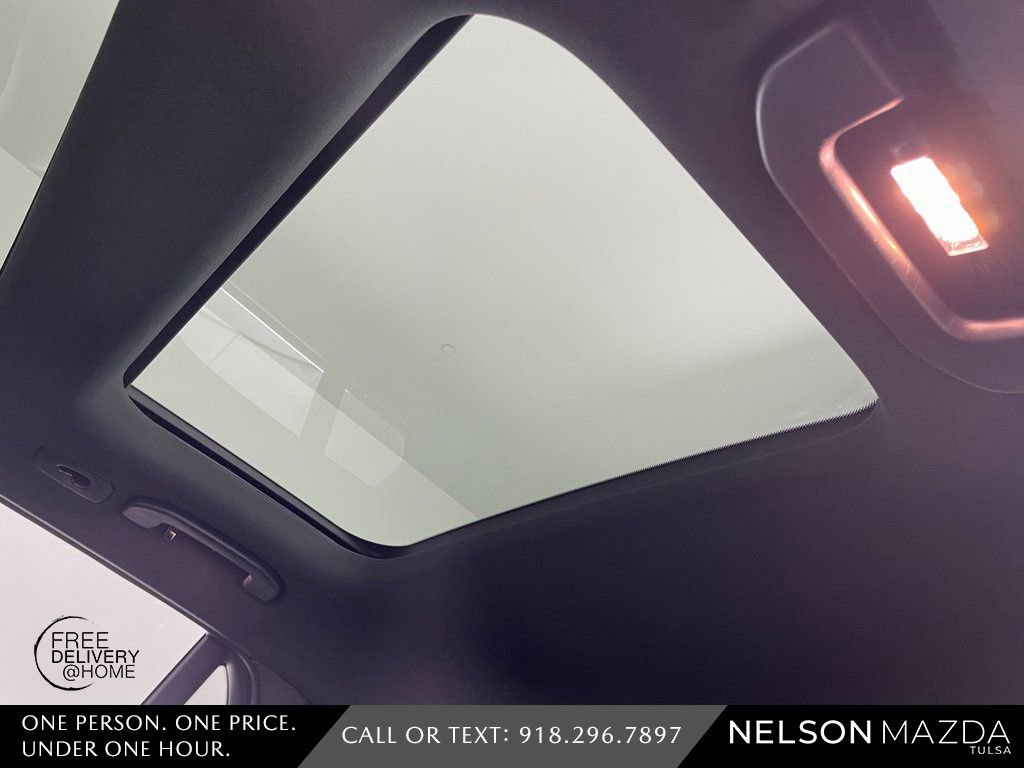 Used 2021 Mercedes-Benz GLC 300 4MATIC image 36