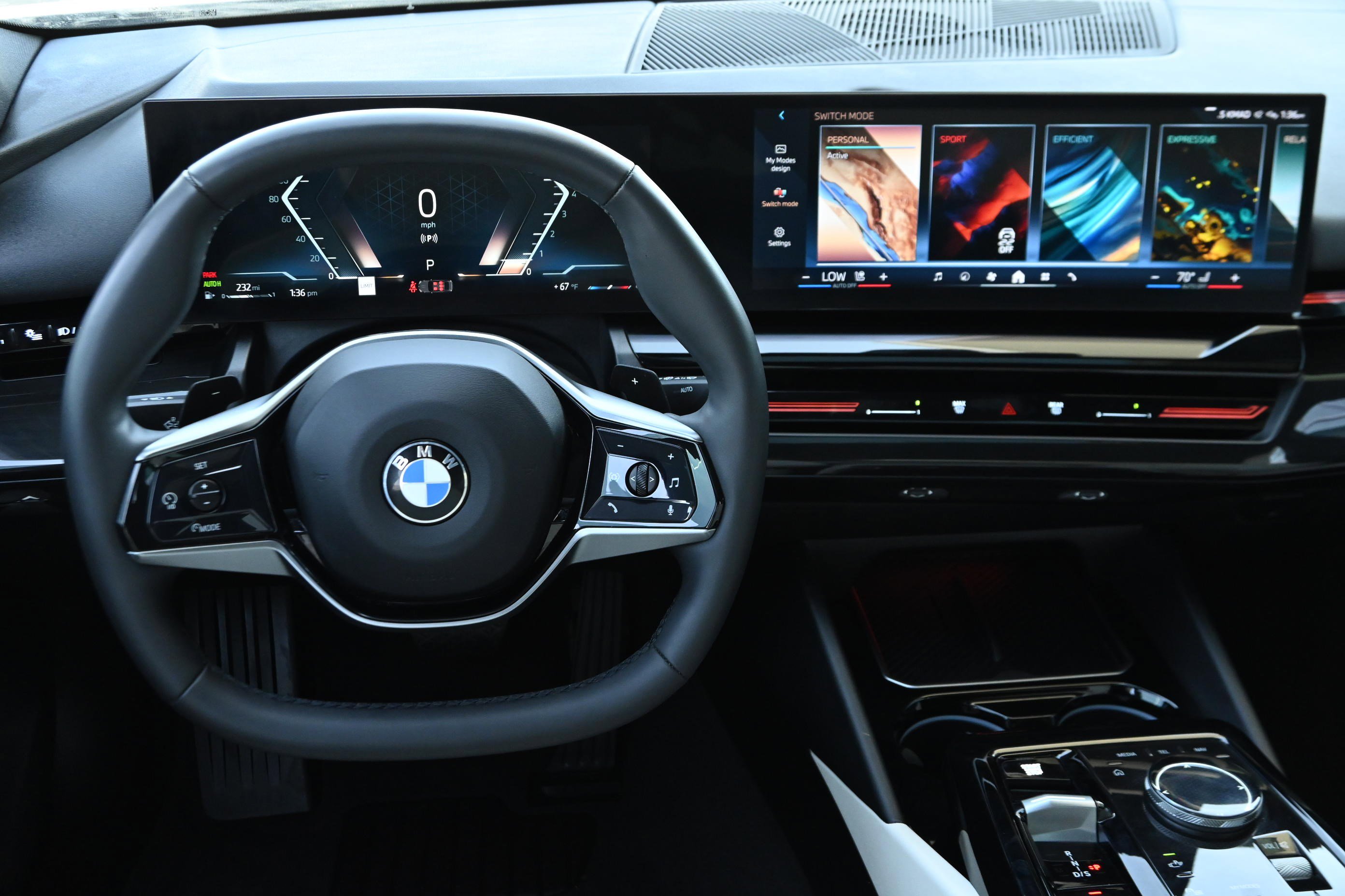 Certified 2024 BMW 530i w/ Convenience Package image 14