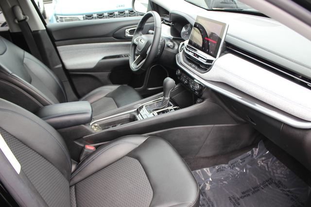 Used 2022 Jeep Compass Latitude w/ Convenience Group image 35