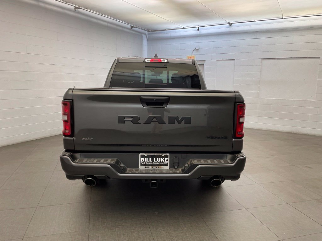 New 2026 RAM 1500 Express AWD/4WD image 5