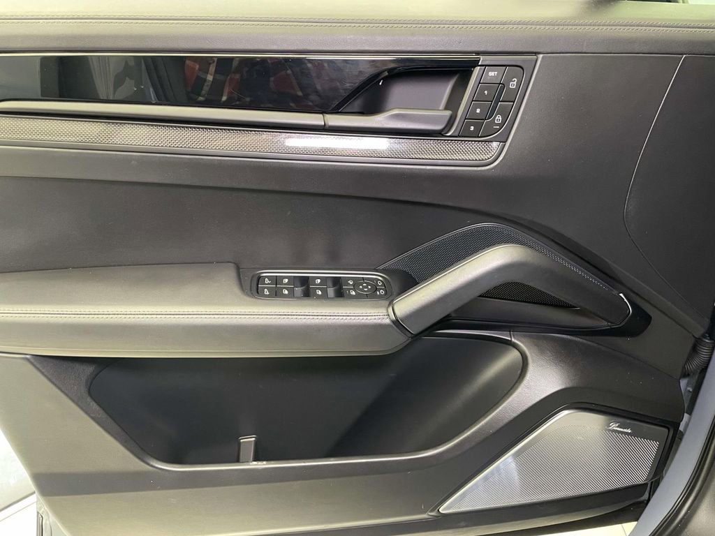 Certified 2024 Porsche Cayenne Turbo GT AWD/4WD image 34