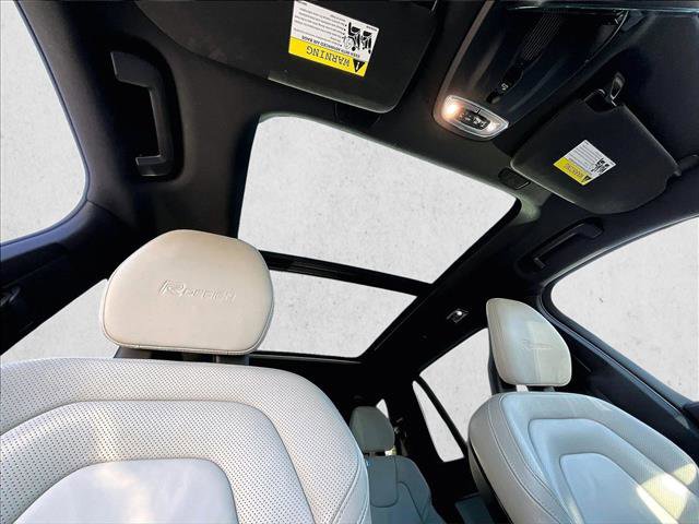 Used 2020 Volvo XC90 T5 R-Design image 17