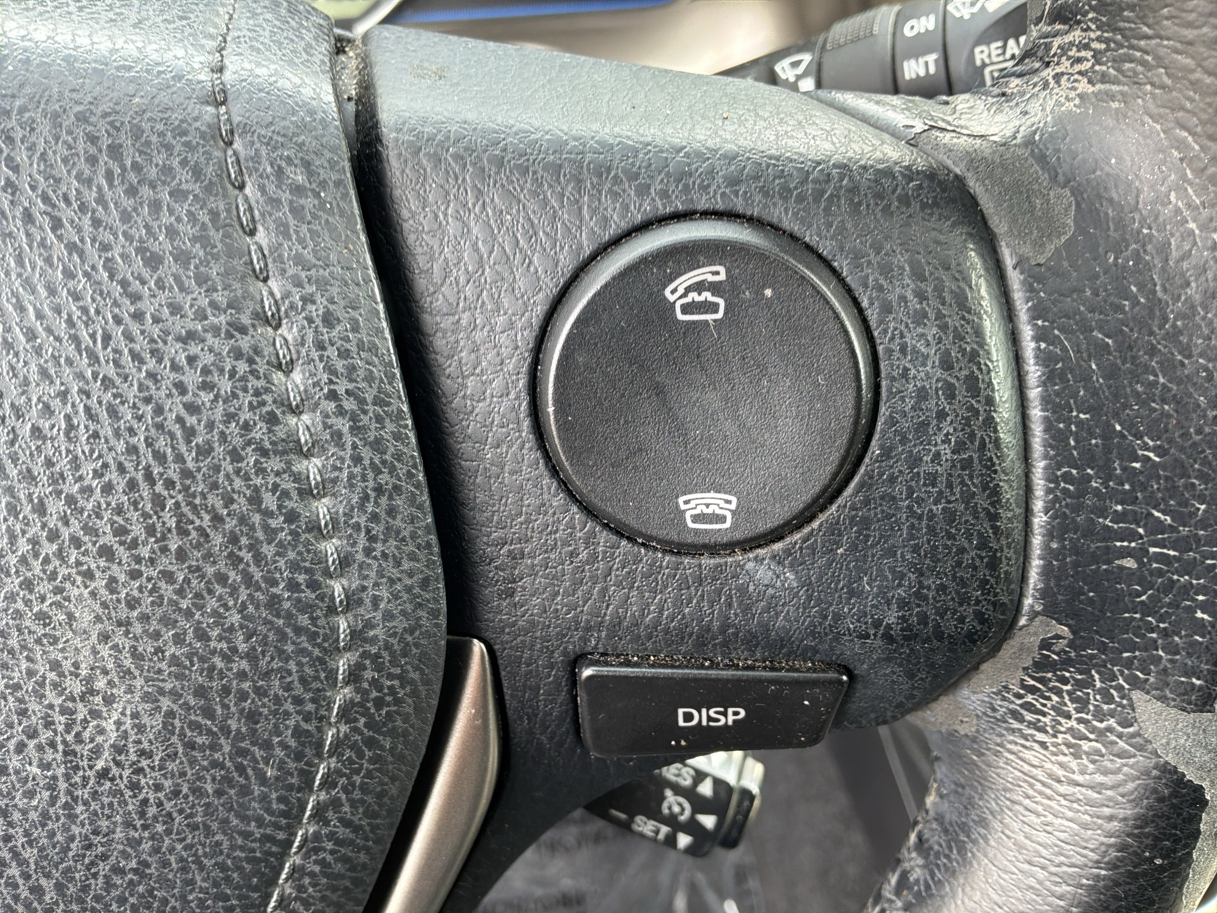 Used 2013 Toyota RAV4 Limited FWD image 19