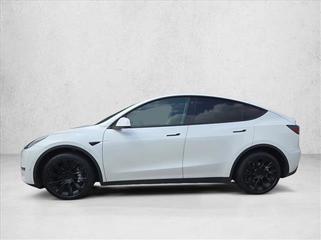 Used 2021 Tesla Model Y Long Range AWD/4WD image 9