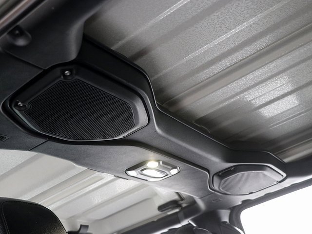 Used 2021 Jeep Wrangler Unlimited Sahara image 13