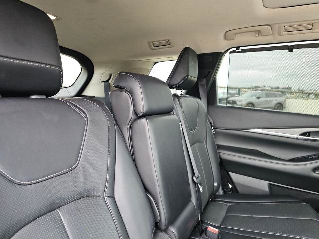 Certified 2023 INFINITI QX60 Luxe w/ Cargo Package AWD/4WD image 11