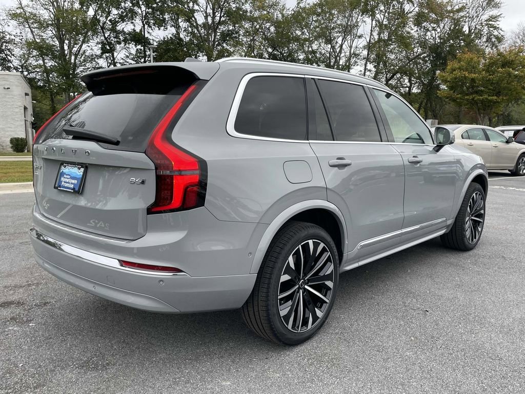 New 2026 Volvo XC90 B6 Plus w/ Protection Package Premier image 29