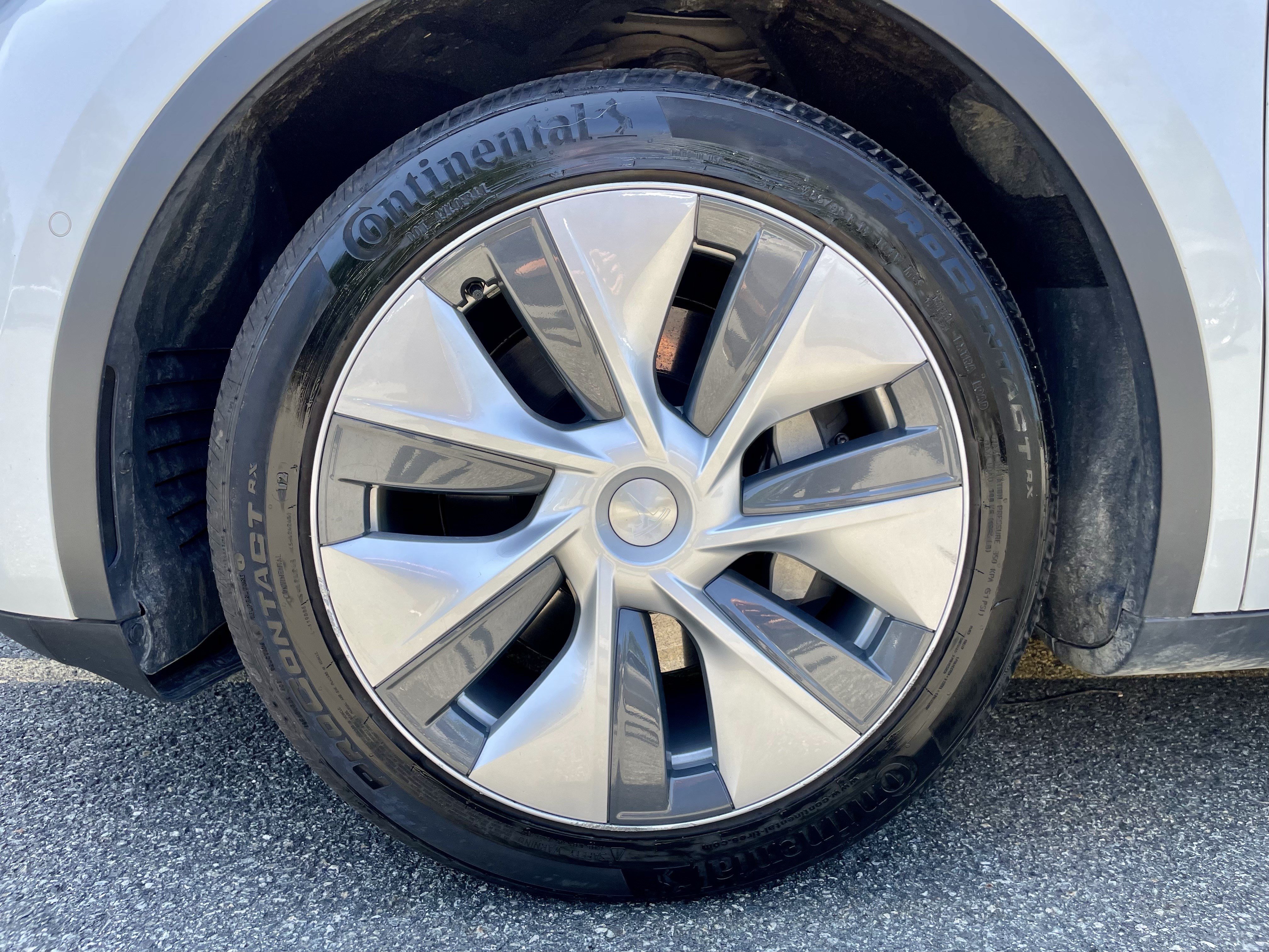 Used 2020 Tesla Model Y Long Range AWD/4WD image 9