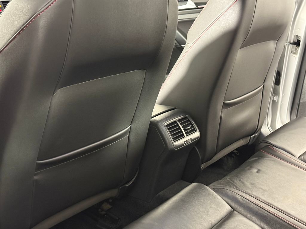 Used 2015 Volkswagen GTI SE w/ Lighting Package (SEL) image 26