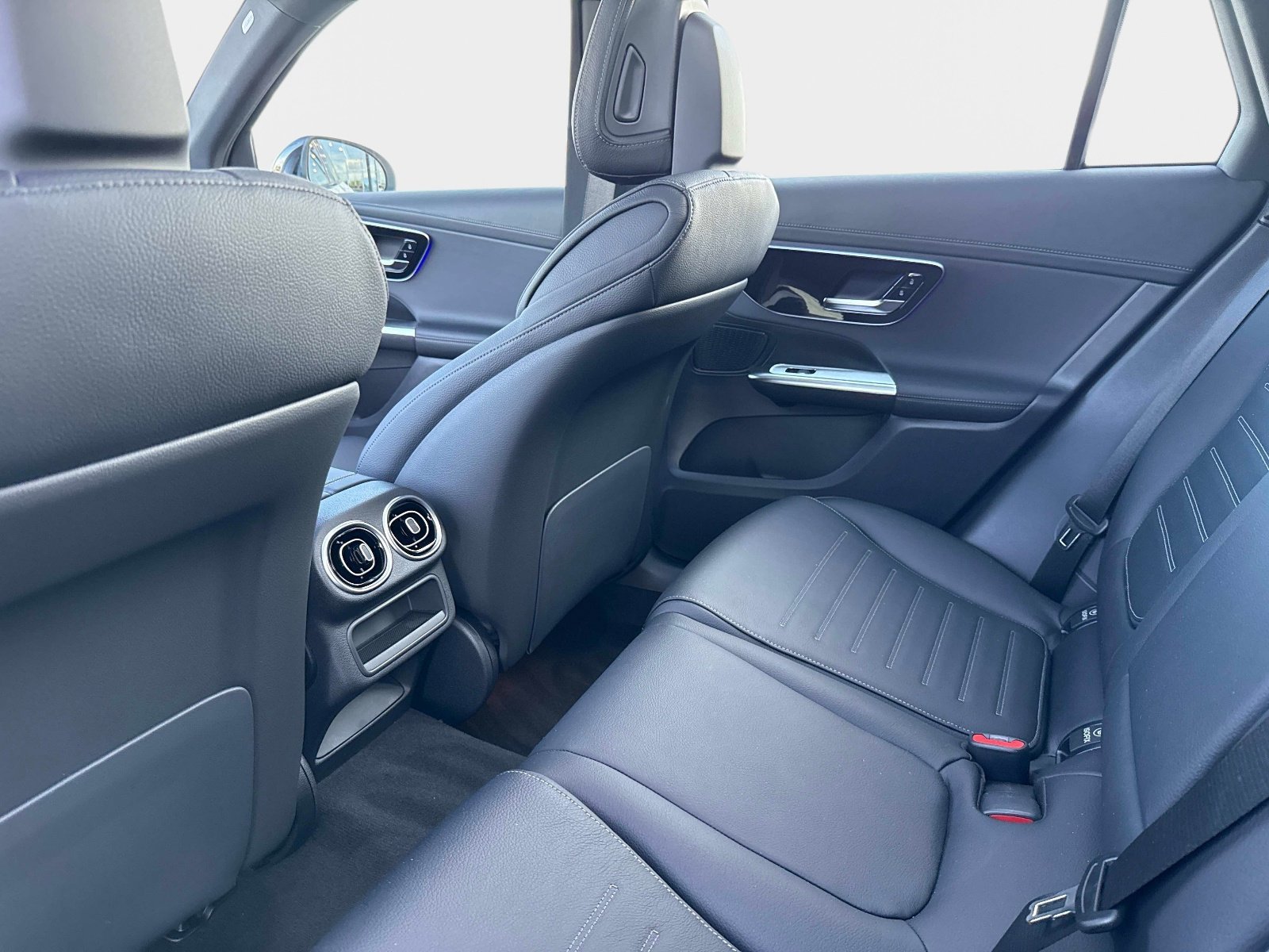 New 2026 Mercedes-Benz GLC 43 AMG 4MATIC image 15