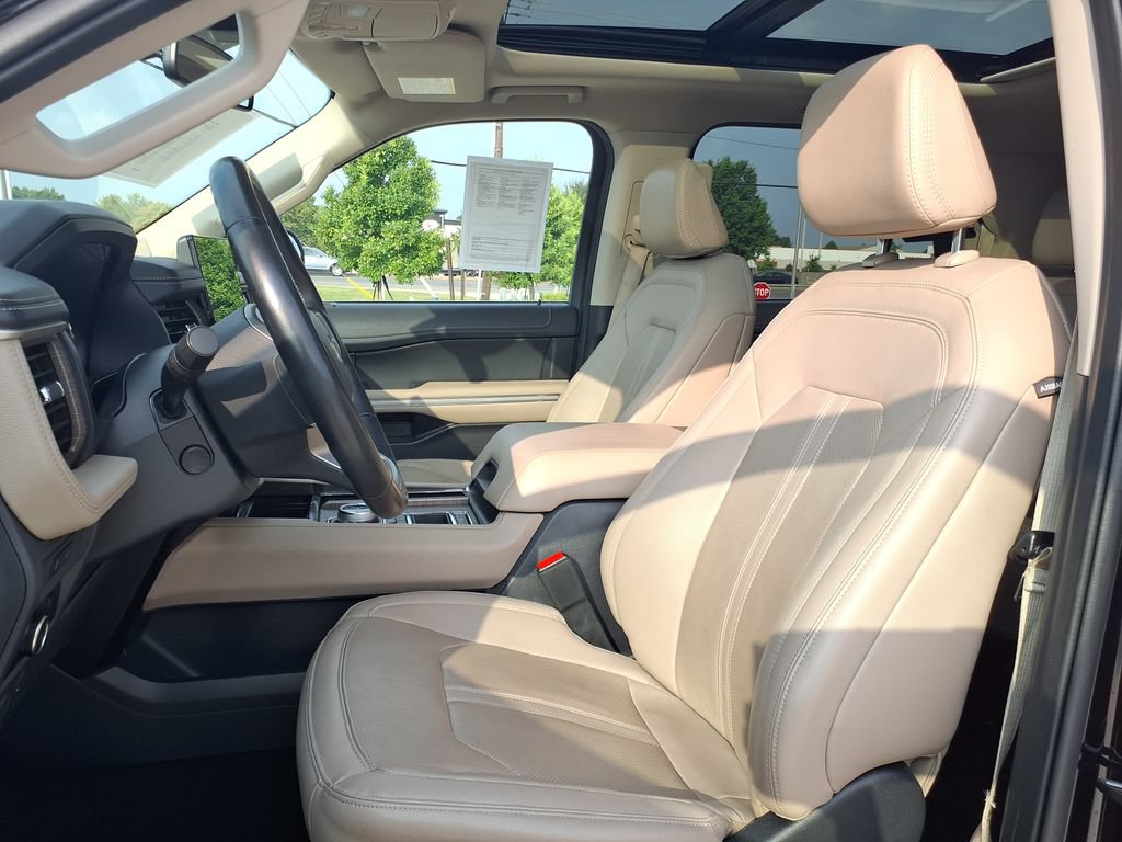 Used 2024 Ford Expedition Max Limited RWD image 18