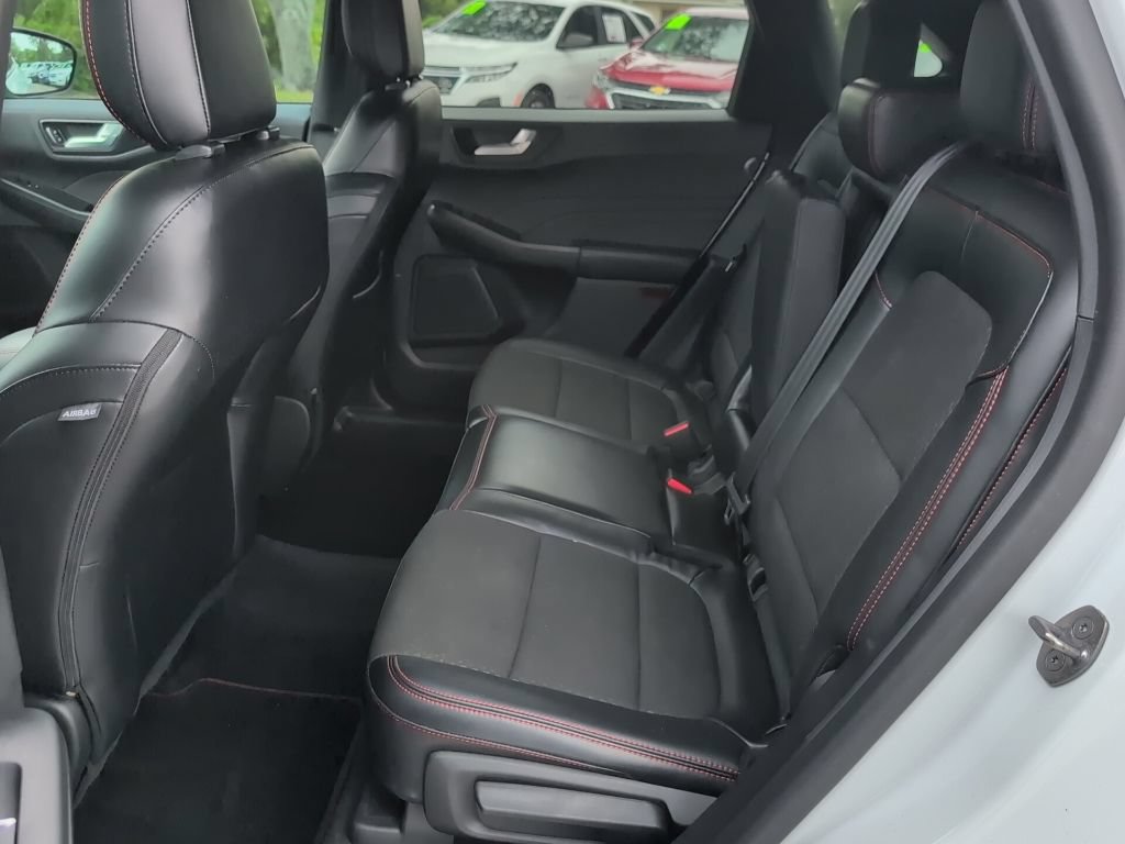 Used 2023 Ford Escape ST-Line w/ Tech Pack #1 FWD image 11