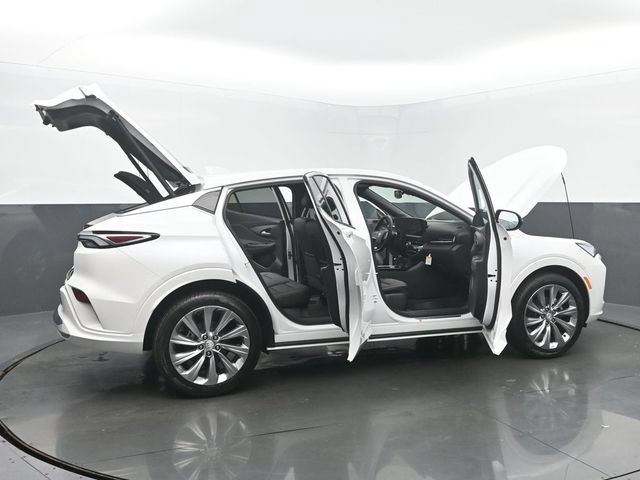 New 2026 Buick Envista Avenir FWD image 57