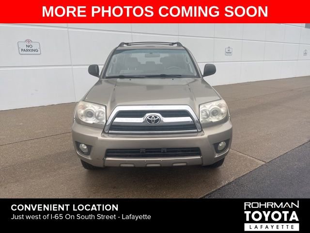 Used 2006 Toyota 4Runner SR5 AWD/4WD image 2
